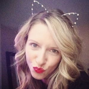 Meet your Posher, Samantha